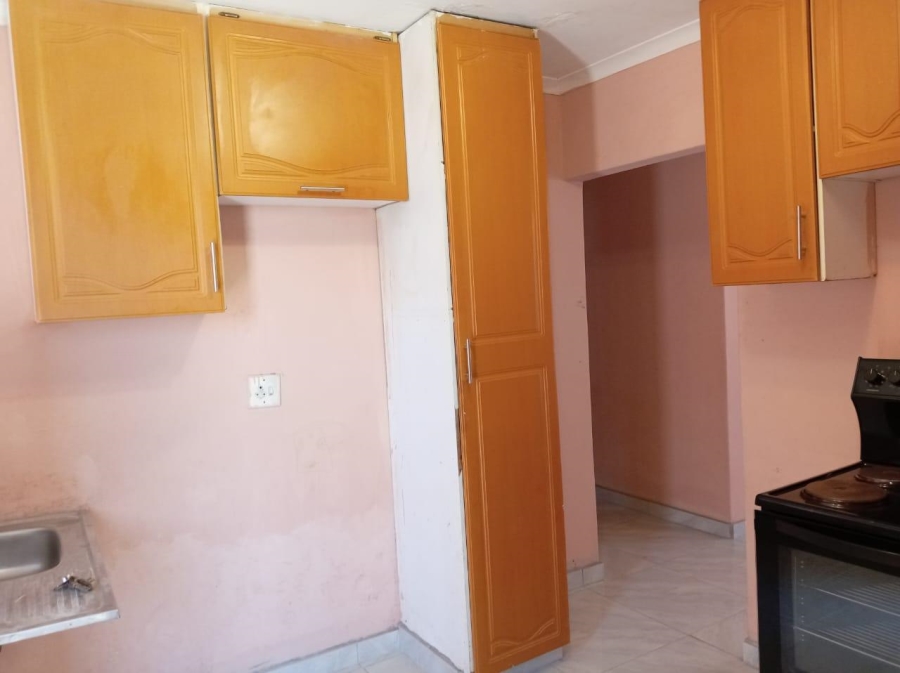 To Let 5 Bedroom Property for Rent in Soshanguve GG Gauteng