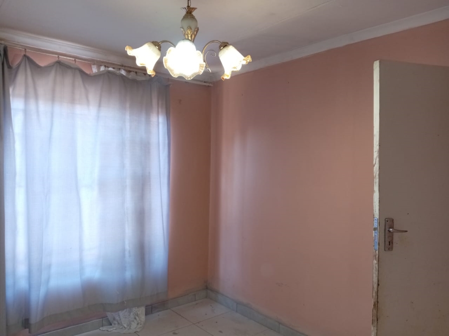 To Let 5 Bedroom Property for Rent in Soshanguve GG Gauteng