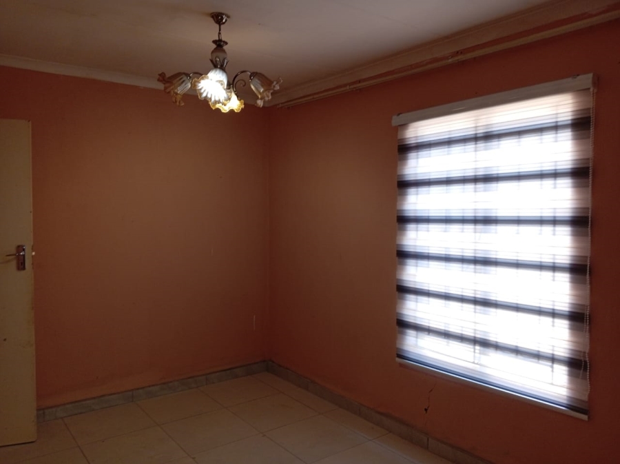 To Let 5 Bedroom Property for Rent in Soshanguve GG Gauteng