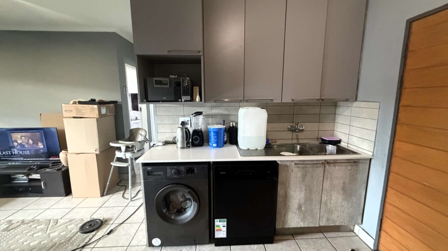 2 Bedroom Property for Sale in Sagewood Gauteng