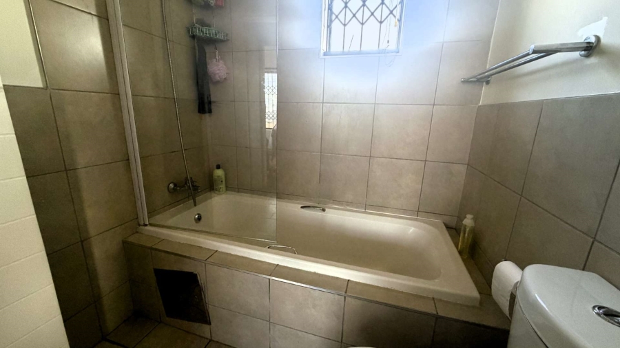 2 Bedroom Property for Sale in Sagewood Gauteng
