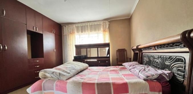 3 Bedroom Property for Sale in Lotus Gardens Gauteng