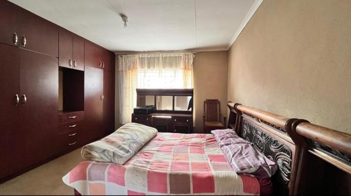 3 Bedroom Property for Sale in Lotus Gardens Gauteng