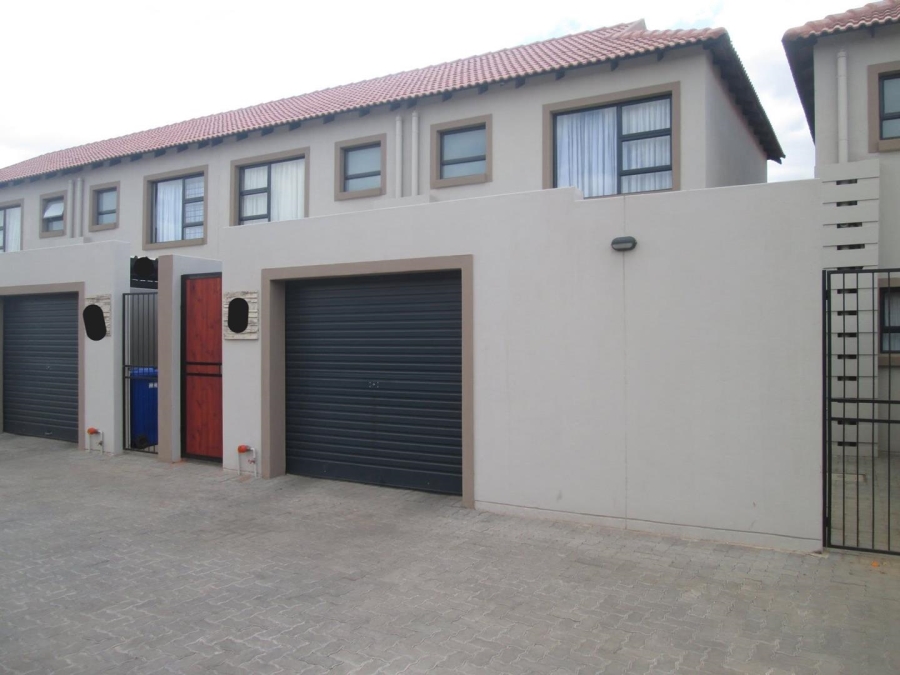 2 Bedroom Property for Sale in Heatherview Gauteng
