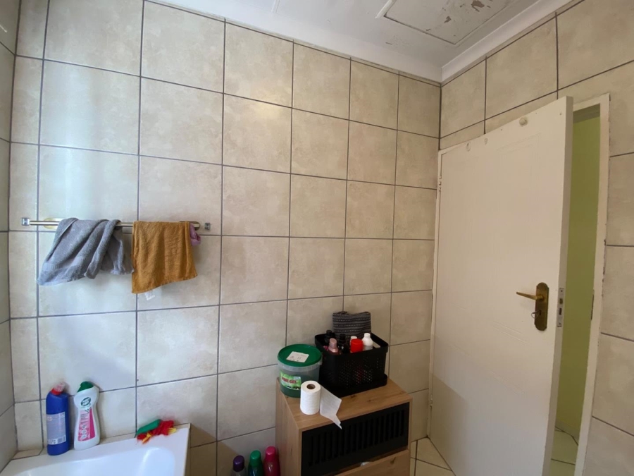 To Let 2 Bedroom Property for Rent in Kosmosdal Gauteng