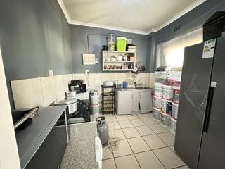2 Bedroom Property for Sale in Pretoria West Gauteng