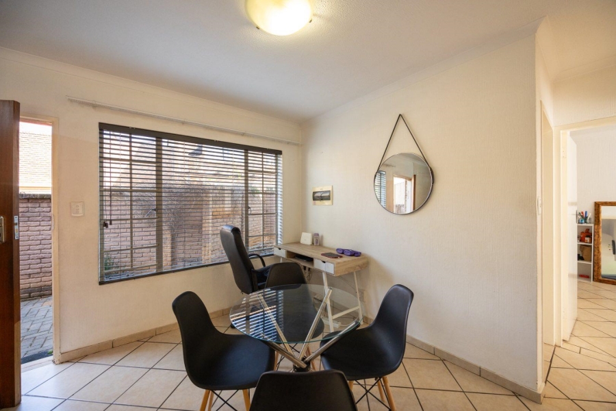 2 Bedroom Property for Sale in Willow Park Manor Gauteng