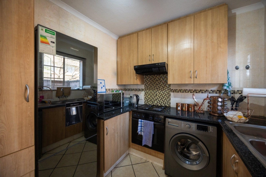 2 Bedroom Property for Sale in Willow Park Manor Gauteng