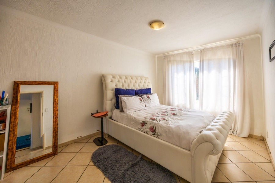 2 Bedroom Property for Sale in Willow Park Manor Gauteng