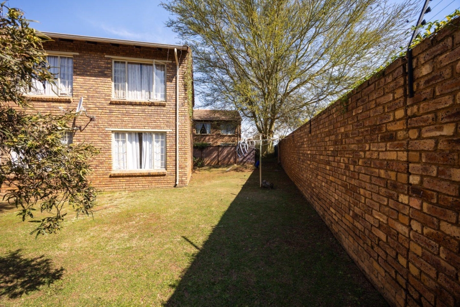 2 Bedroom Property for Sale in Willow Park Manor Gauteng