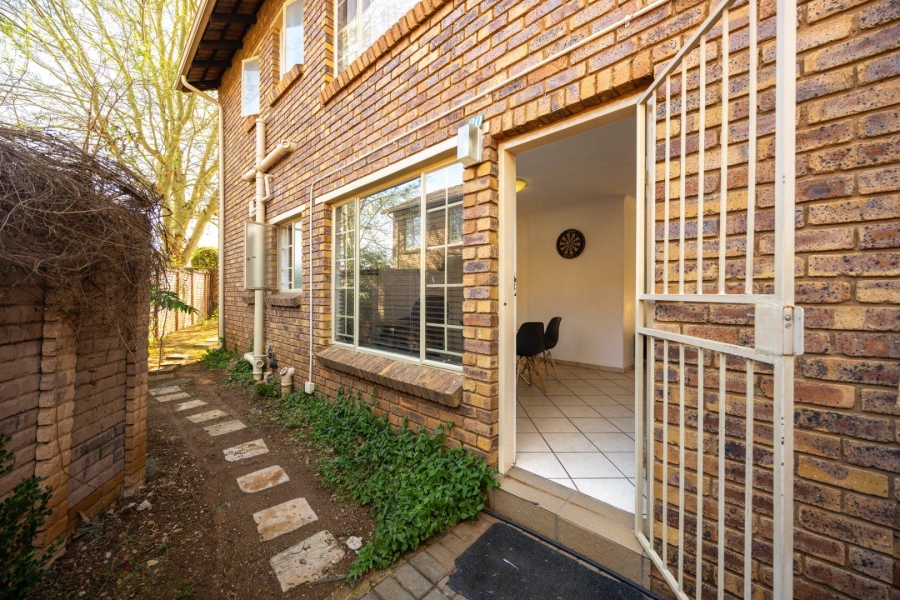 2 Bedroom Property for Sale in Willow Park Manor Gauteng
