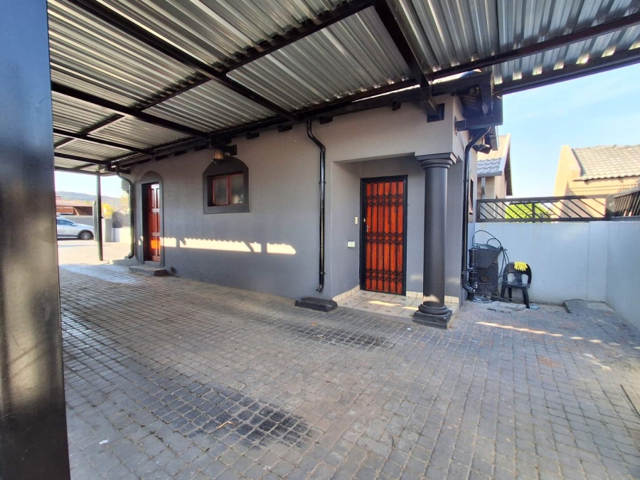 3 Bedroom Property for Sale in Elandspoort Gauteng