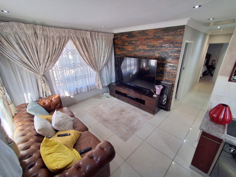 3 Bedroom Property for Sale in Elandspoort Gauteng