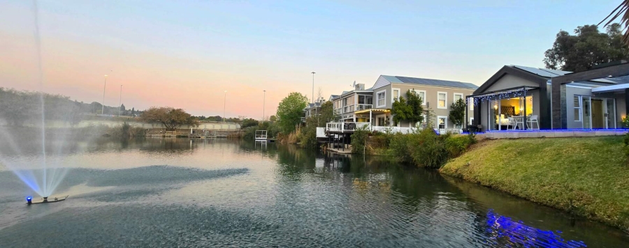 4 Bedroom Property for Sale in Erasmus Park Gauteng