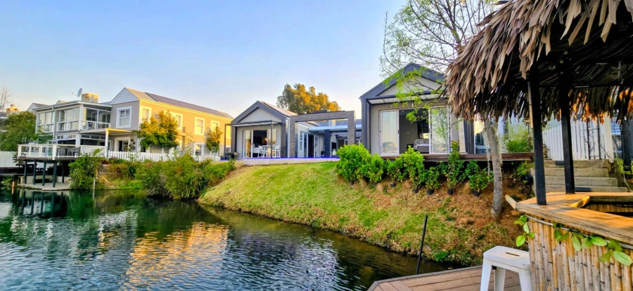 4 Bedroom Property for Sale in Erasmus Park Gauteng