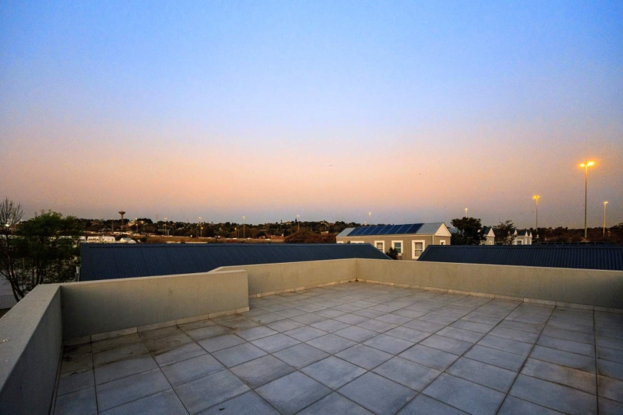 4 Bedroom Property for Sale in Erasmus Park Gauteng