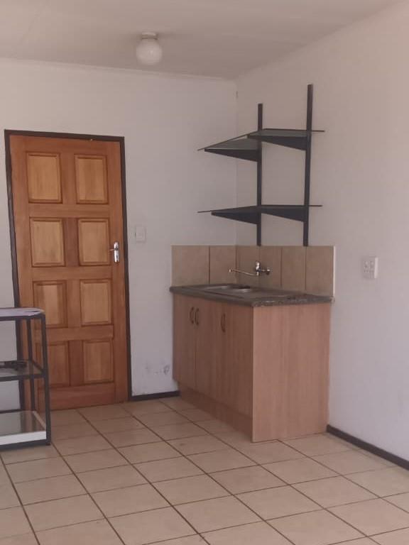 3 Bedroom Property for Sale in Protea Glen Gauteng