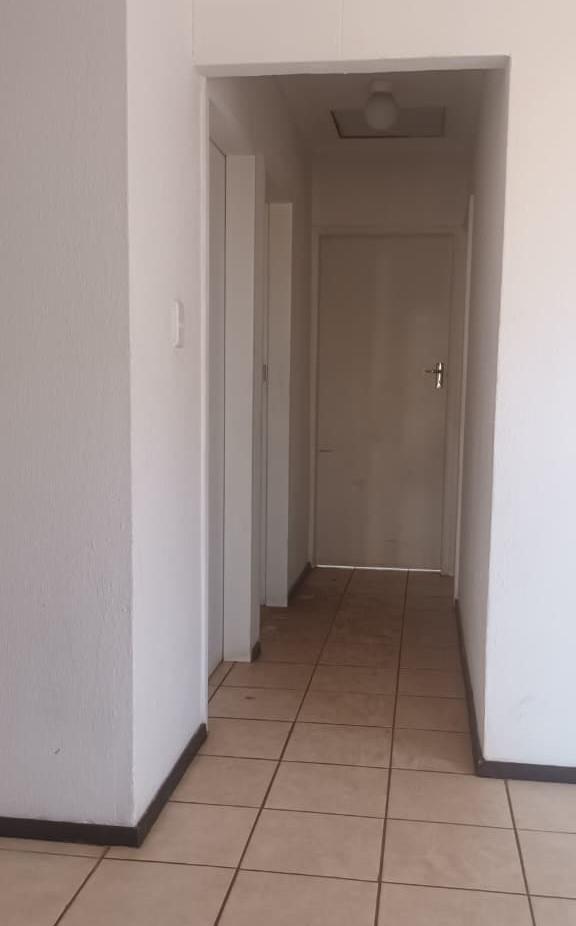 3 Bedroom Property for Sale in Protea Glen Gauteng