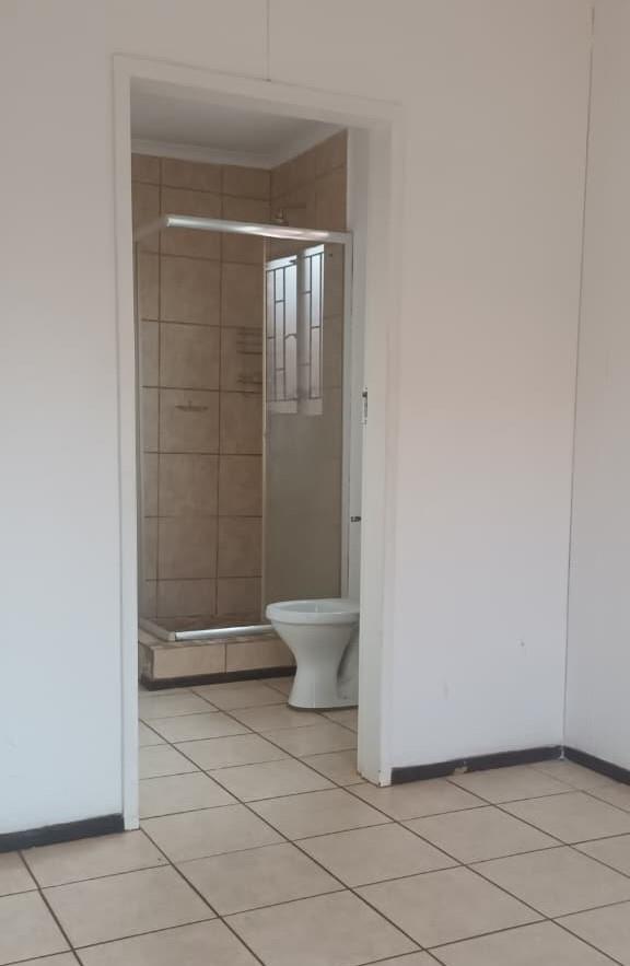 3 Bedroom Property for Sale in Protea Glen Gauteng