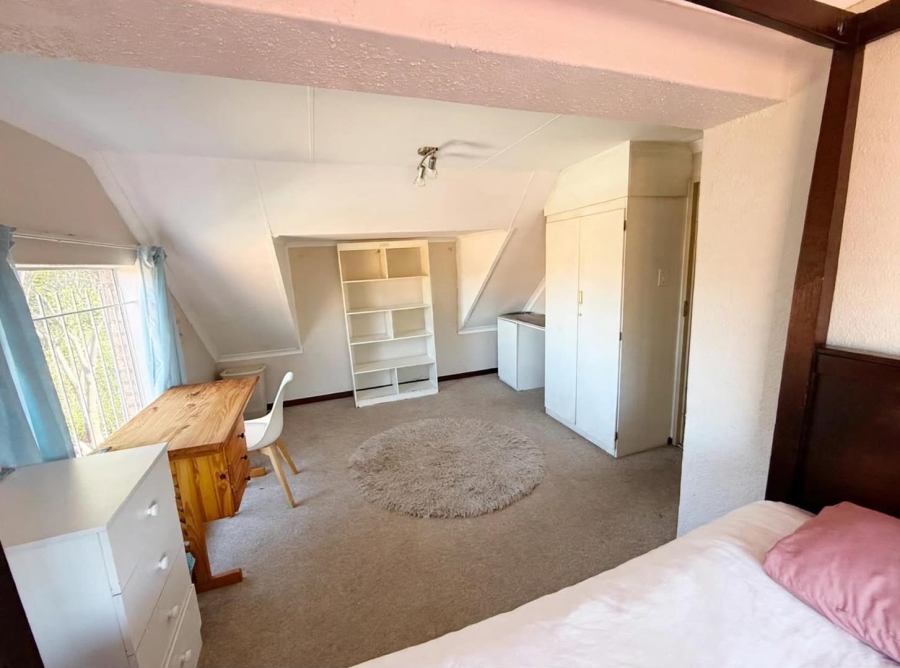 4 Bedroom Property for Sale in Zwartkop Gauteng
