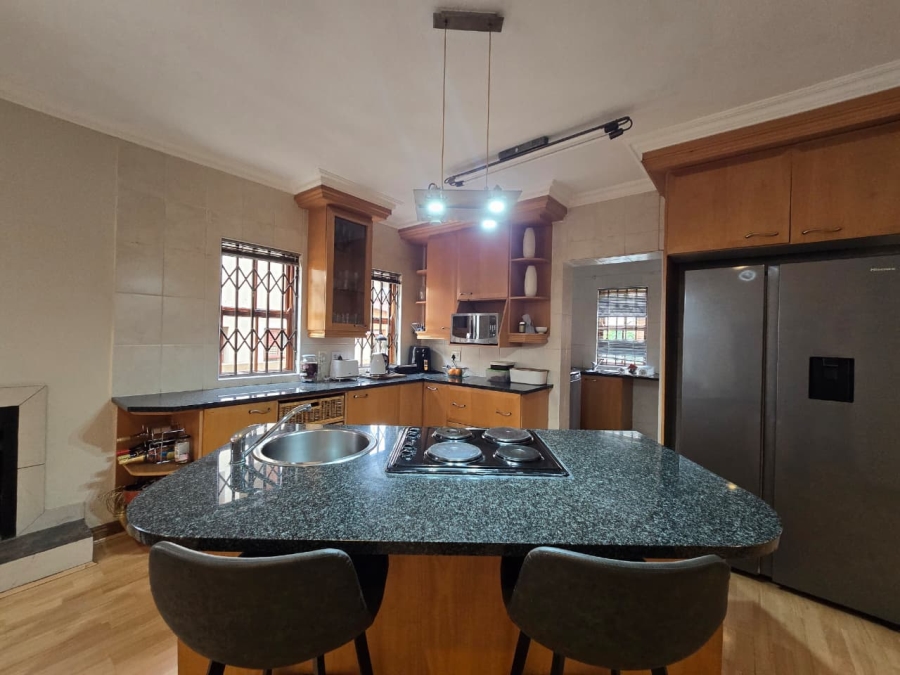 3 Bedroom Property for Sale in Alberante Gauteng