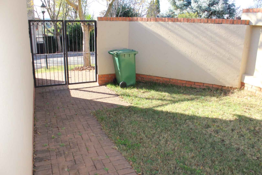 To Let 3 Bedroom Property for Rent in Rietvalleirand Gauteng