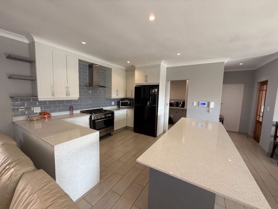 To Let 4 Bedroom Property for Rent in Allens Nek Gauteng
