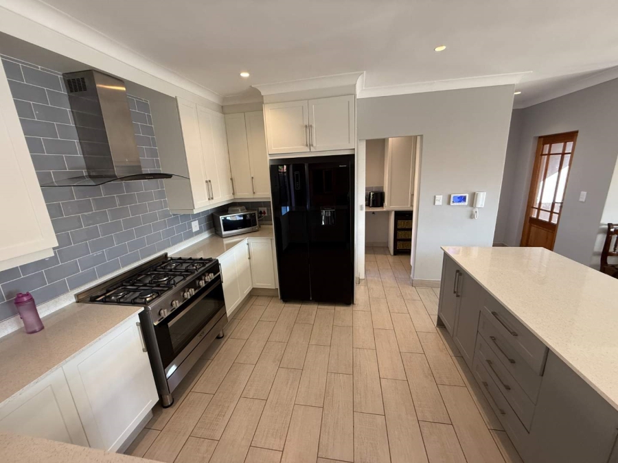 To Let 4 Bedroom Property for Rent in Allens Nek Gauteng