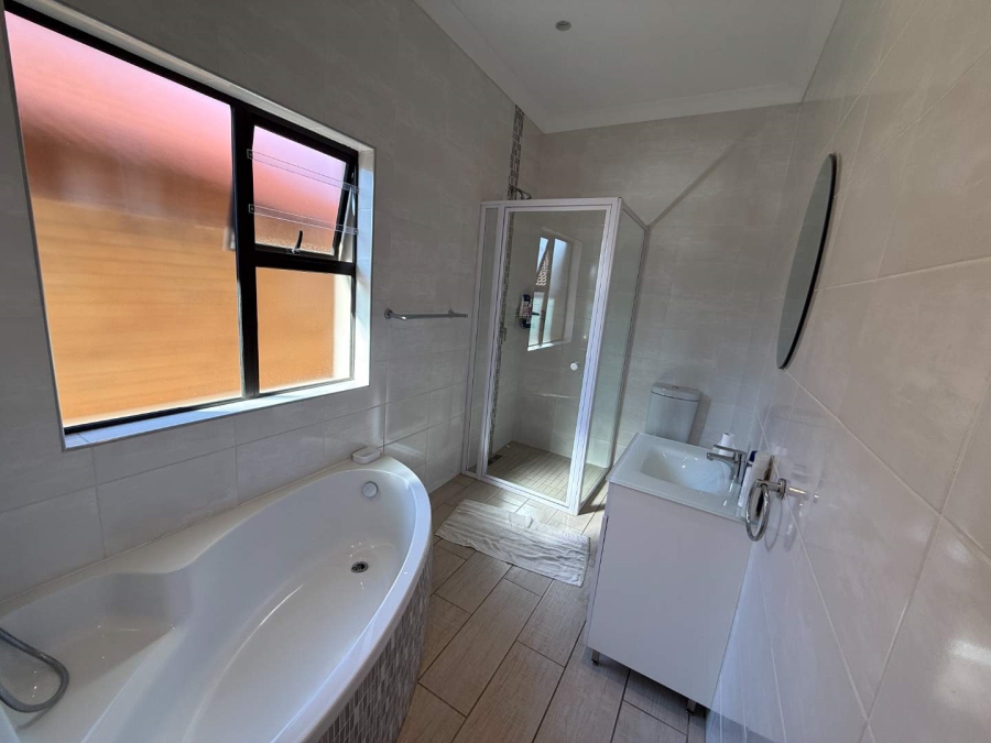 To Let 4 Bedroom Property for Rent in Allens Nek Gauteng