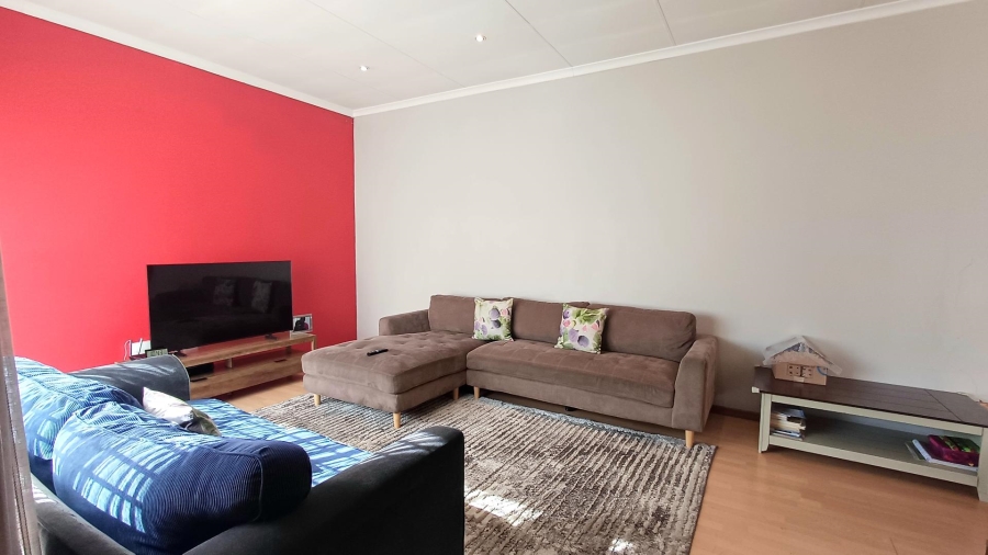 To Let 4 Bedroom Property for Rent in Ferndale Gauteng
