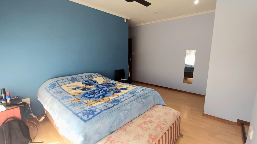 To Let 4 Bedroom Property for Rent in Ferndale Gauteng