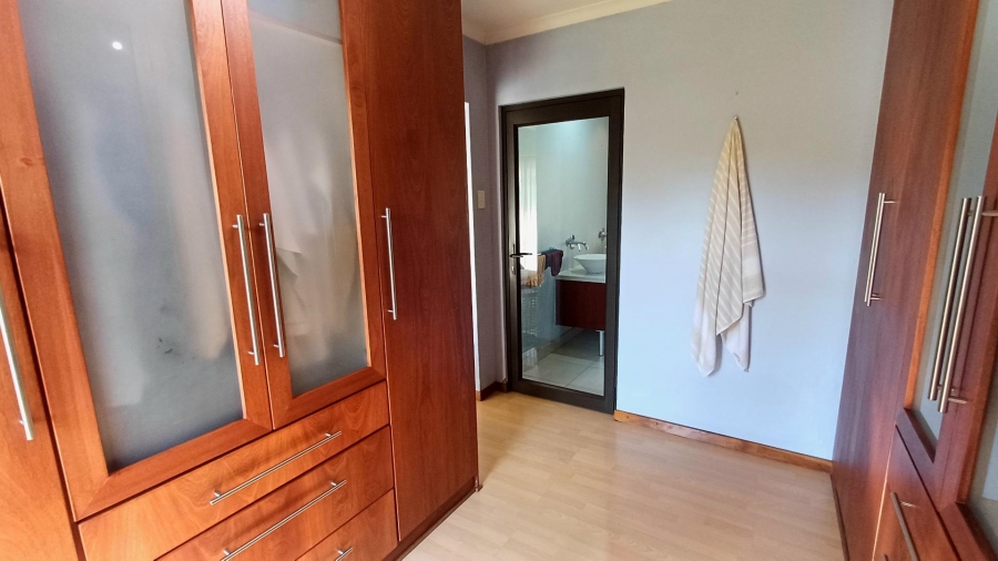 To Let 4 Bedroom Property for Rent in Ferndale Gauteng