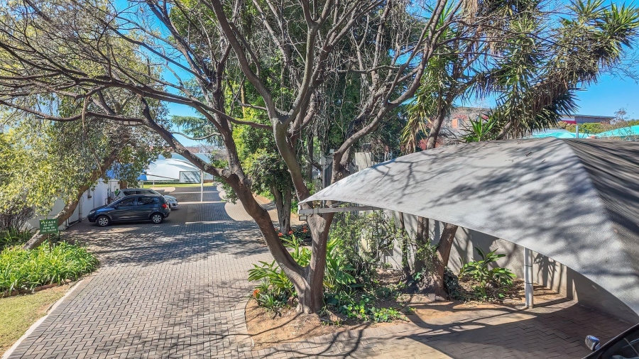 To Let Commercial Property for Rent in Ferndale Gauteng