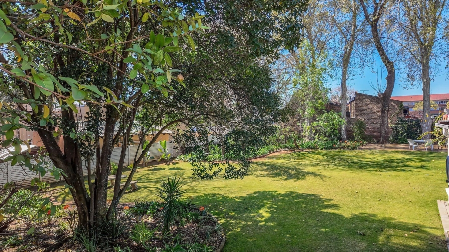 To Let Commercial Property for Rent in Ferndale Gauteng