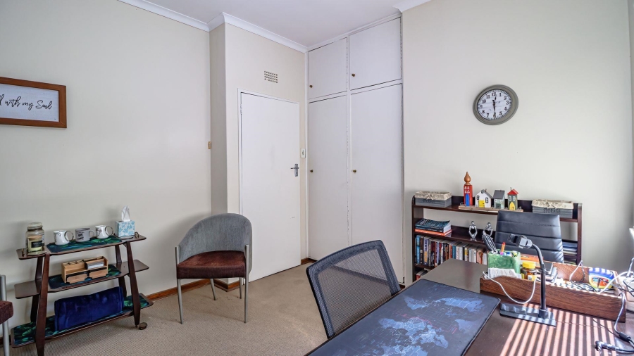 To Let Commercial Property for Rent in Ferndale Gauteng