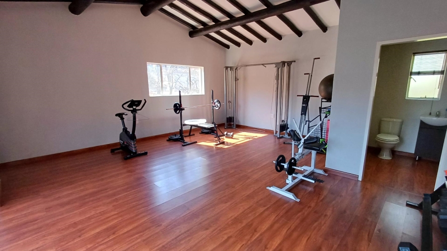 To Let 4 Bedroom Property for Rent in Weltevreden Park Gauteng