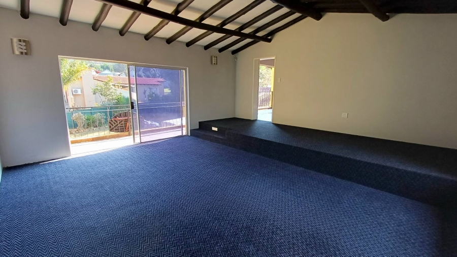 To Let 4 Bedroom Property for Rent in Weltevreden Park Gauteng