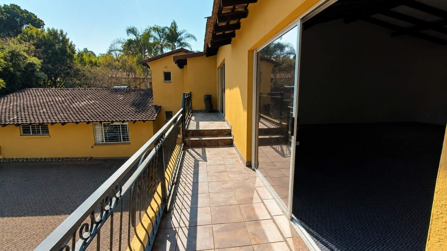 To Let 4 Bedroom Property for Rent in Weltevreden Park Gauteng