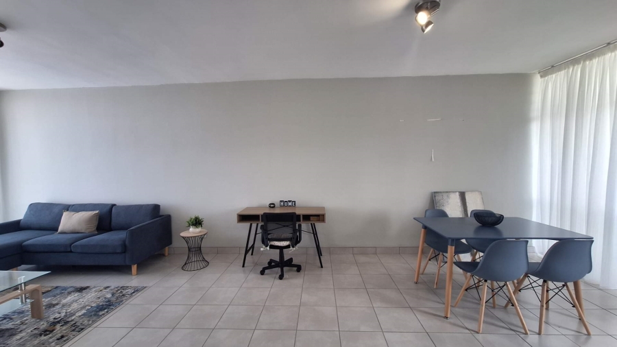 To Let 2 Bedroom Property for Rent in Constantia Kloof Gauteng
