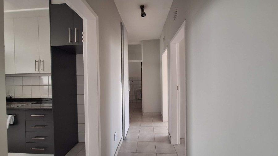 To Let 2 Bedroom Property for Rent in Constantia Kloof Gauteng