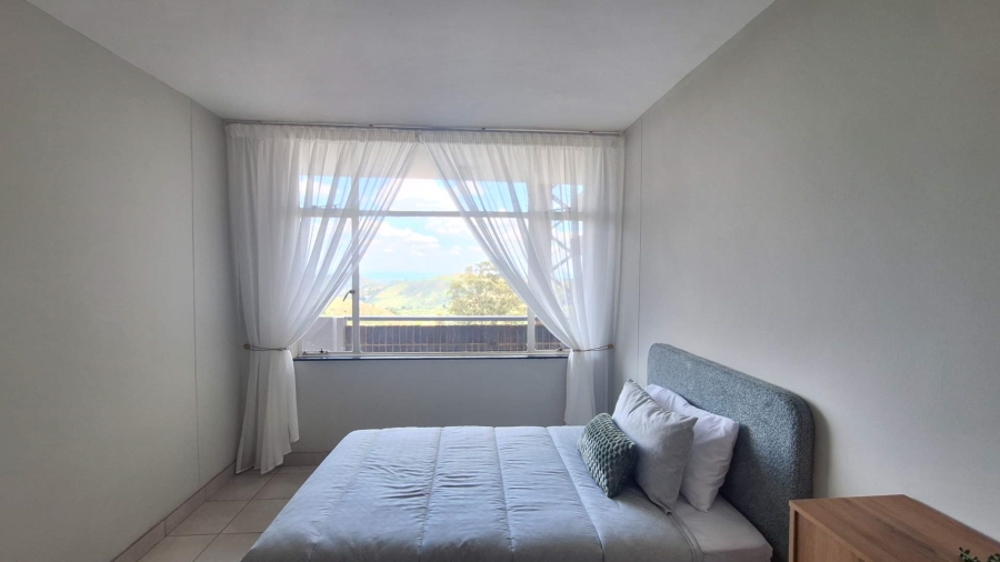 To Let 2 Bedroom Property for Rent in Constantia Kloof Gauteng