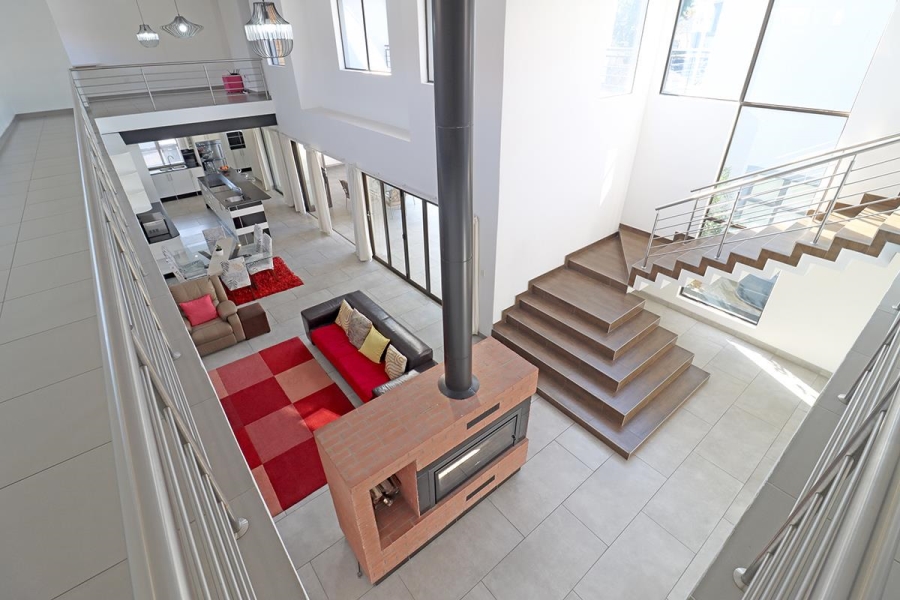 6 Bedroom Property for Sale in Blue Valley Gauteng