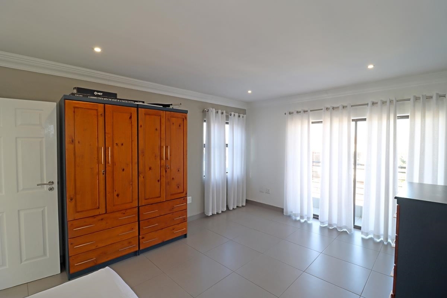 6 Bedroom Property for Sale in Blue Valley Gauteng