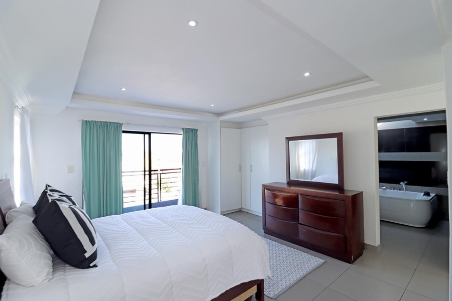 6 Bedroom Property for Sale in Blue Valley Gauteng