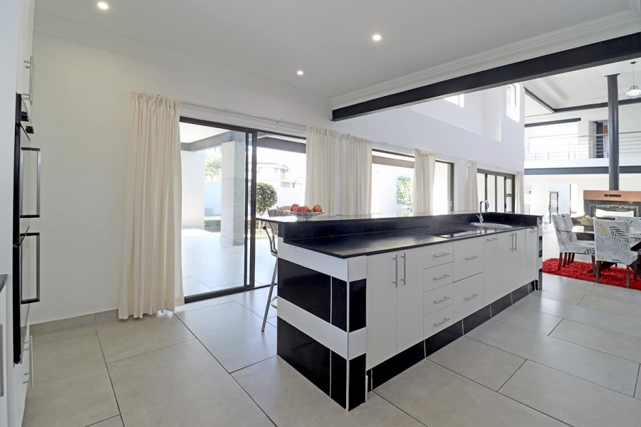 6 Bedroom Property for Sale in Blue Valley Gauteng