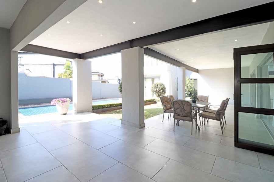 6 Bedroom Property for Sale in Blue Valley Gauteng