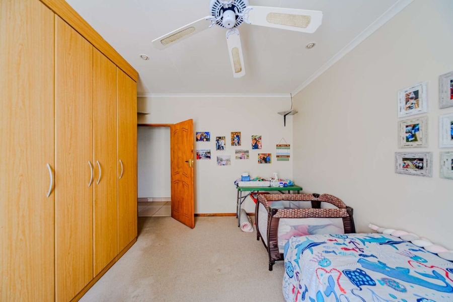 4 Bedroom Property for Sale in Blue Valley Golf Estate Gauteng