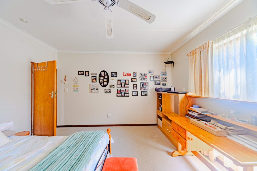 4 Bedroom Property for Sale in Blue Valley Golf Estate Gauteng