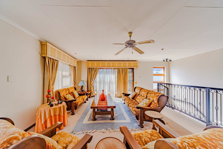 4 Bedroom Property for Sale in Blue Valley Golf Estate Gauteng