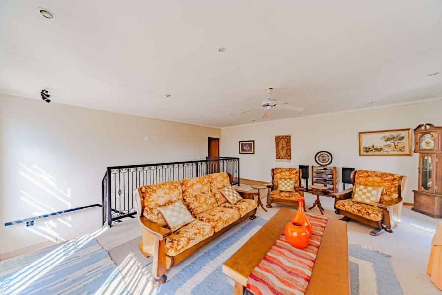 4 Bedroom Property for Sale in Blue Valley Golf Estate Gauteng